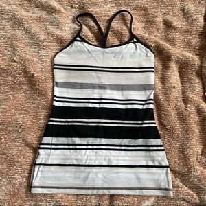 Lululemon power Y tank